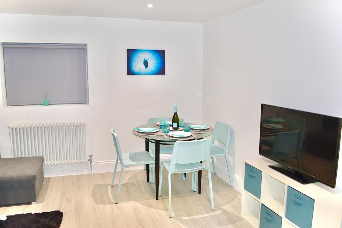 Fidelity Stays Beach Themed Apartment Hove Exterior foto